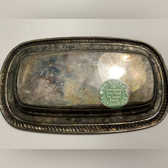 Vintage WM Rogers Silver-Plated Butter Dish - Picture 8 of 12